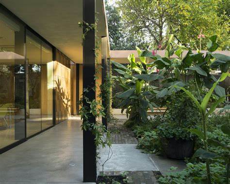 Vertical Gardens and the Philosophy of Biophilia