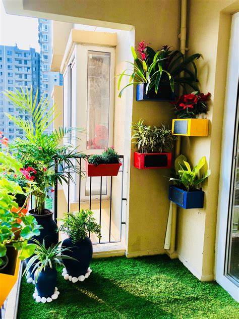 Vertical Gardens for Apartments and Balconies