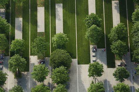 Vertical Gardens as Living Memorials and Commemorative Spaces