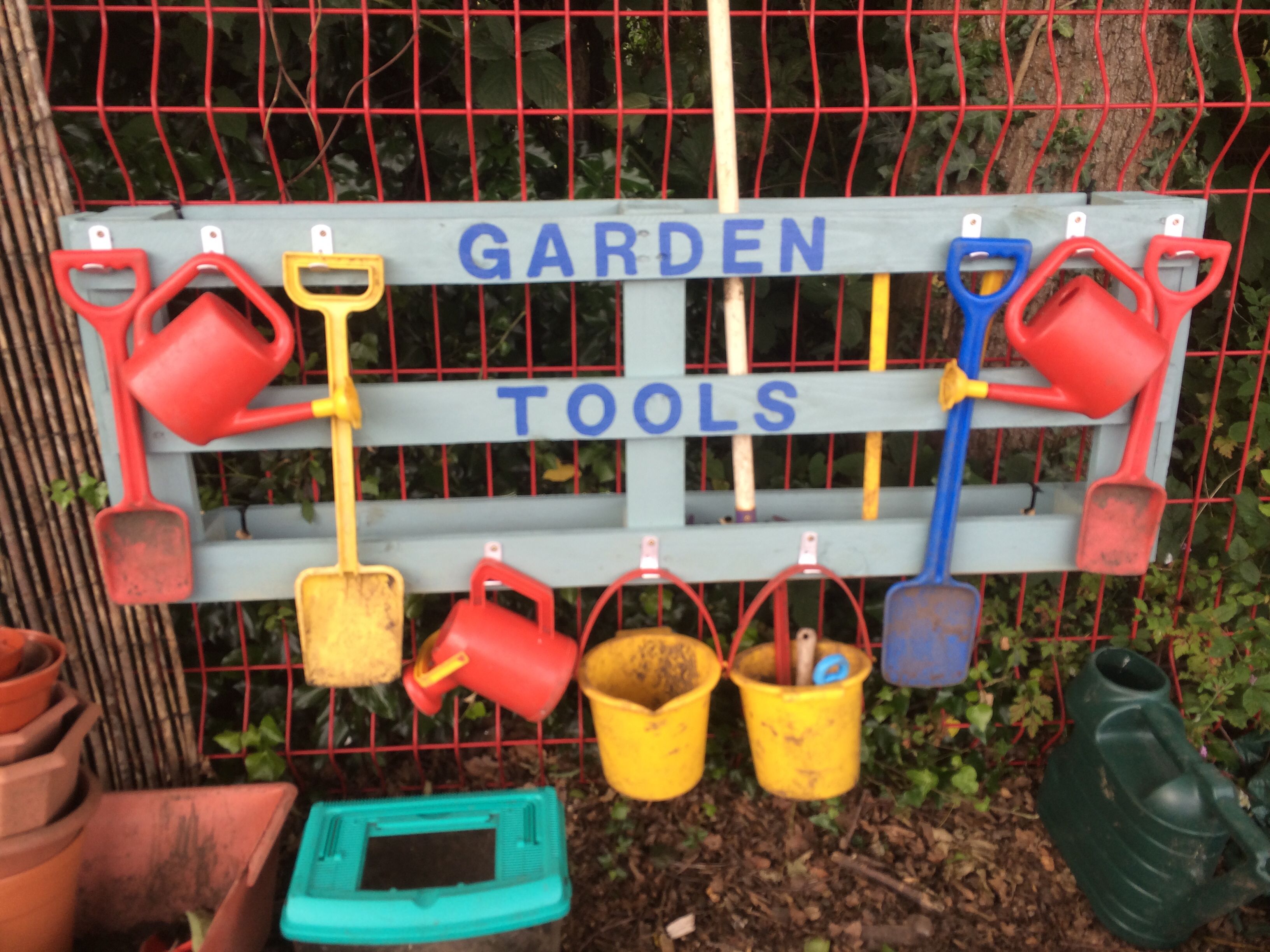 Vertical Gardens as Learning Tools