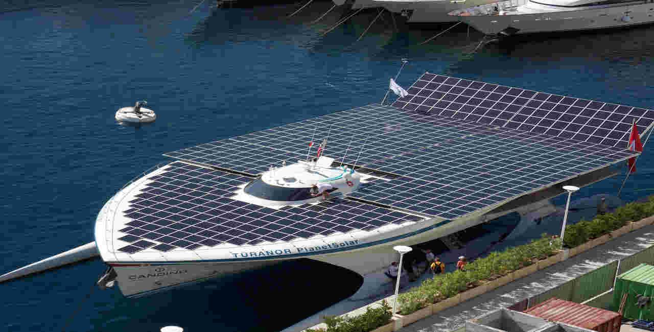 The Growing Trend of Solar-Powered Electric Boats